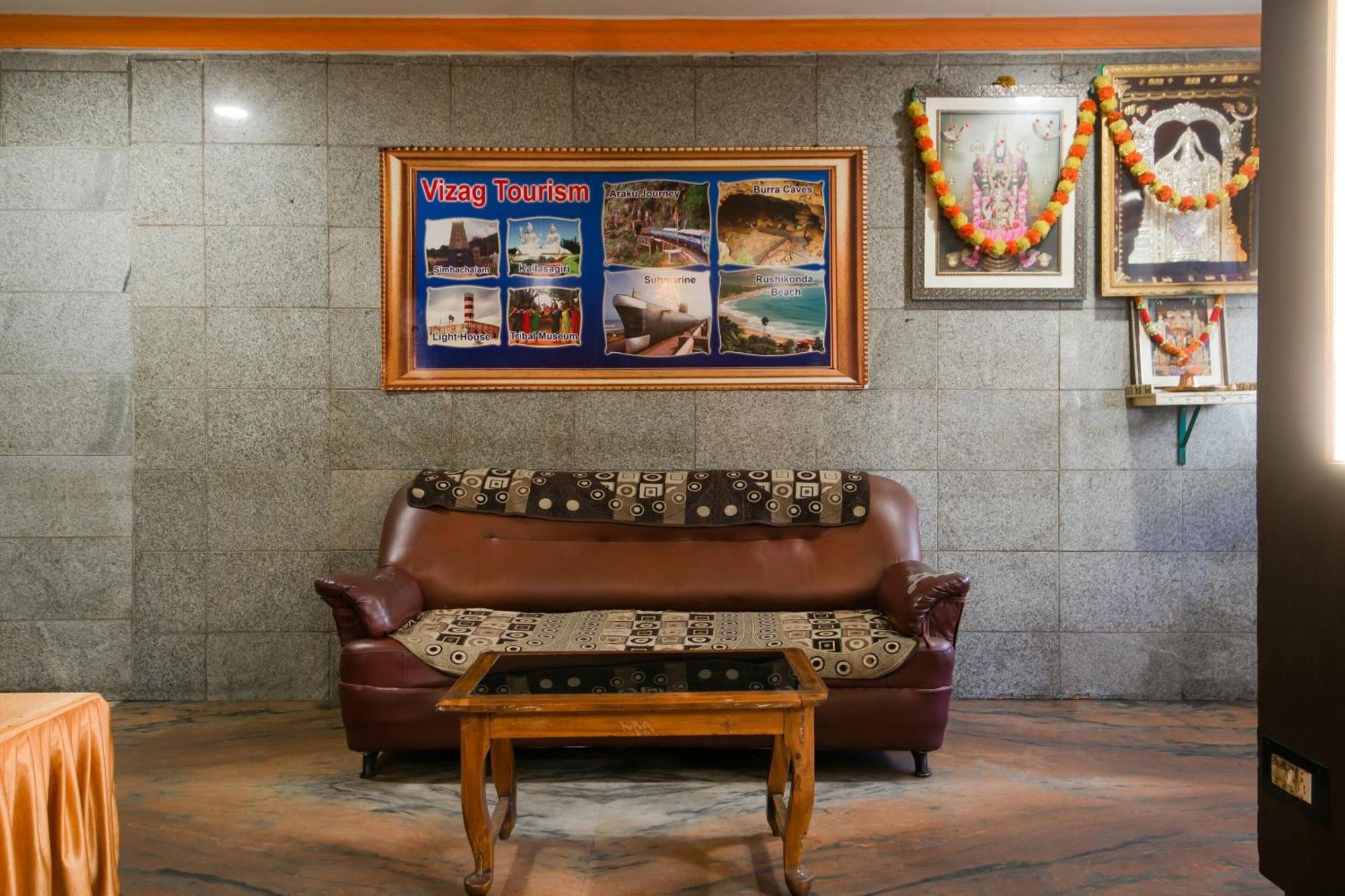 Spot On Hotel Manikanta Residency Visakhapatnam Luaran gambar